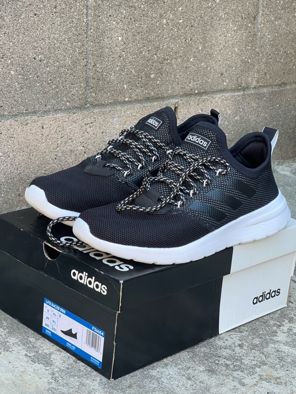 Adidas Lite Racer RBN Black White Sneakers Men’s Size 11